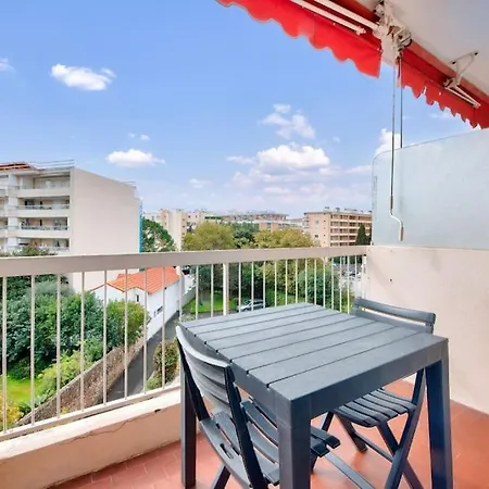 Avec Balcon A 5 Min De La